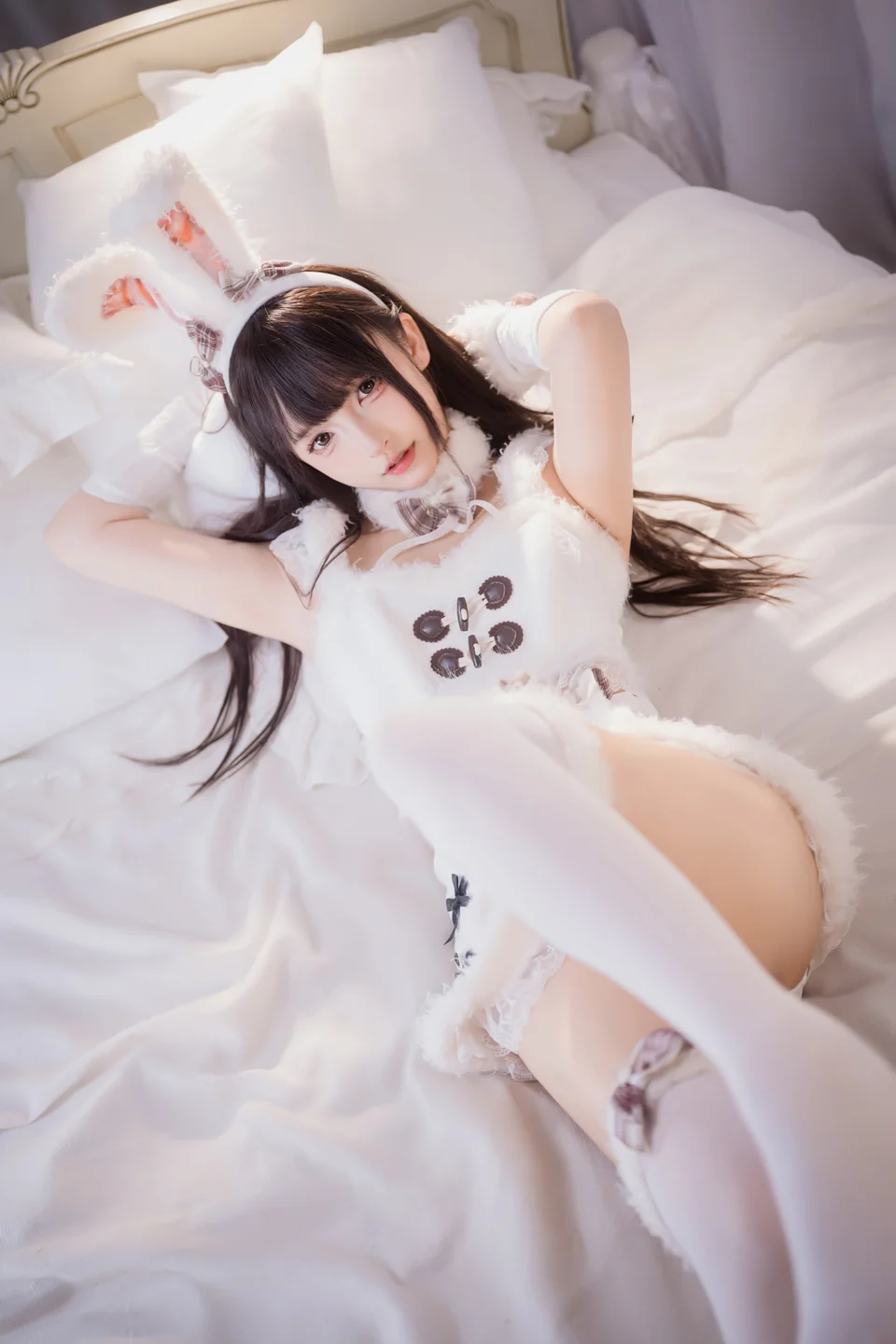 神楽坂真冬 - 毛绒白兔 [75P,2V-318MB] tg@simisebaisi 【丝足阁】066.webp